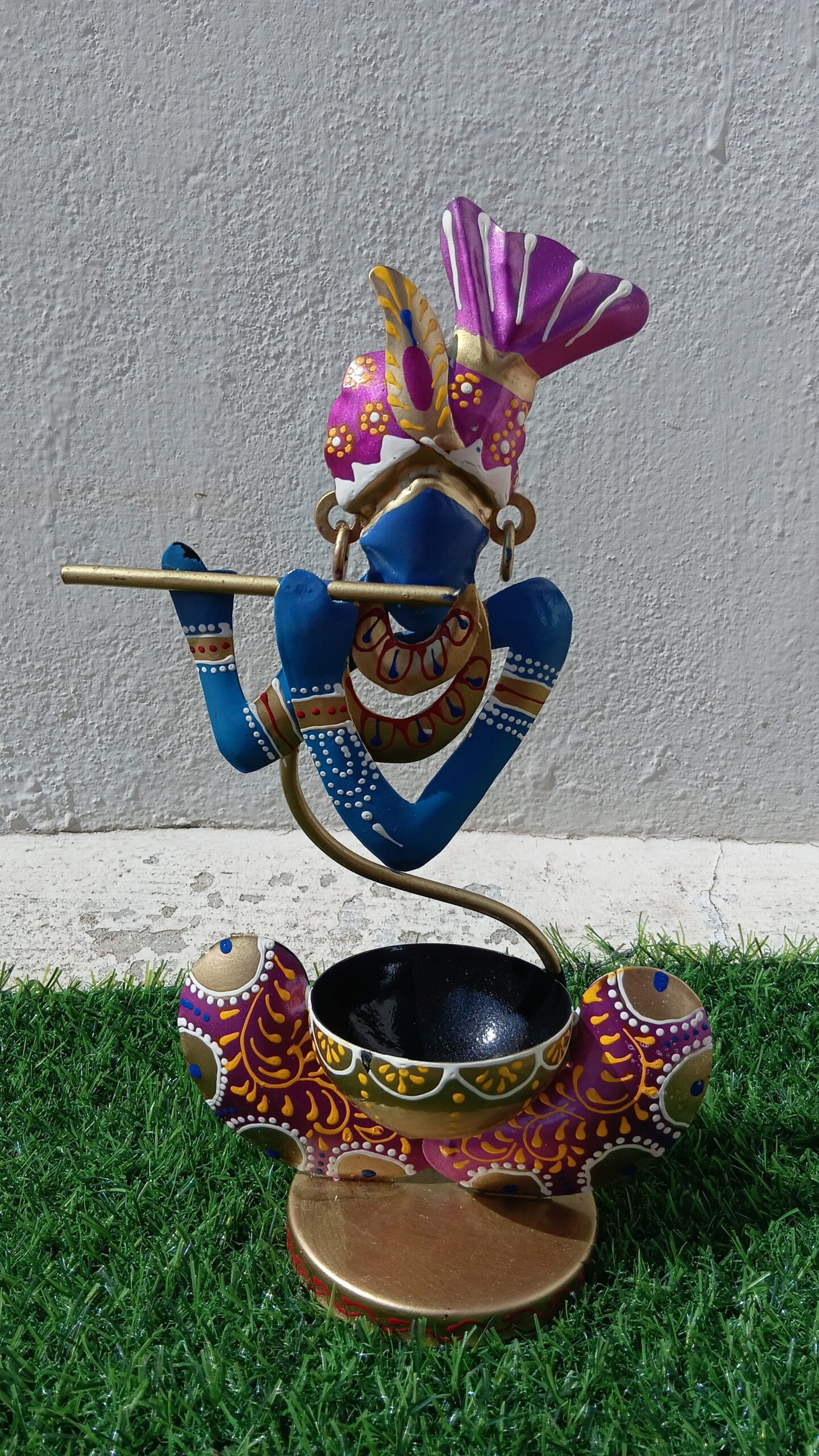 krishna t light
