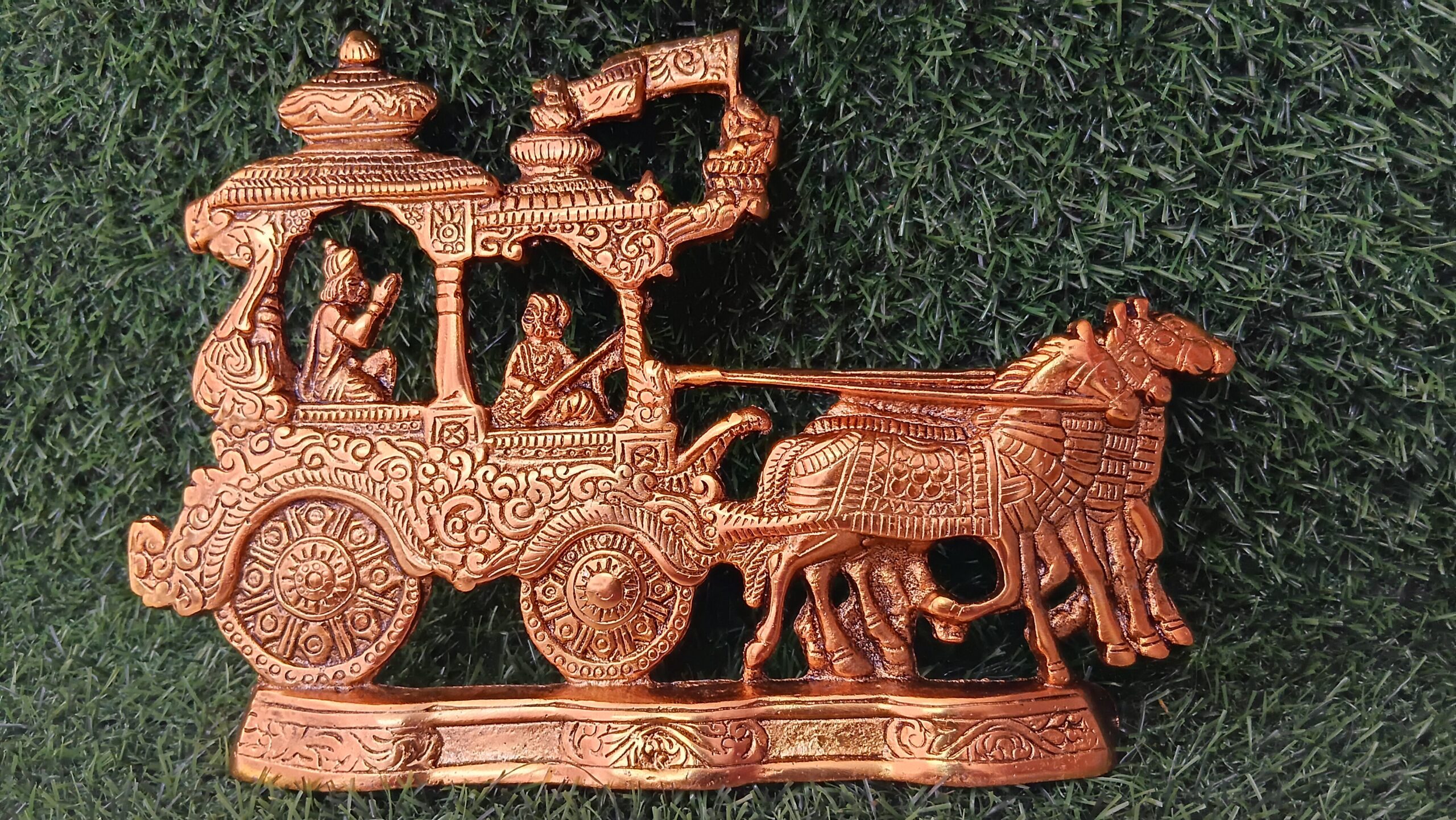 Handcrafted Mahabharath Arjun Rath Golden Brass Wall Hanging | Showpiece - Image 2