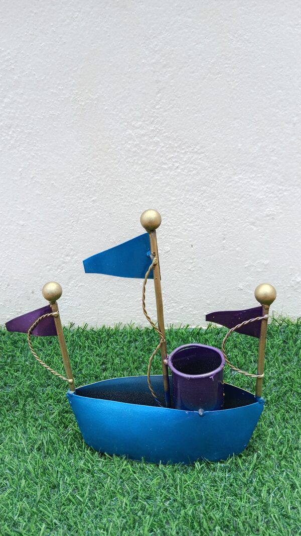Blue Boat Pen Stand